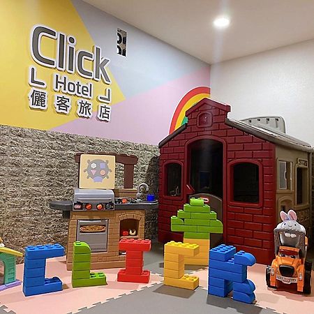 Click Hotel - Ximending Branch Taipei Bagian luar foto