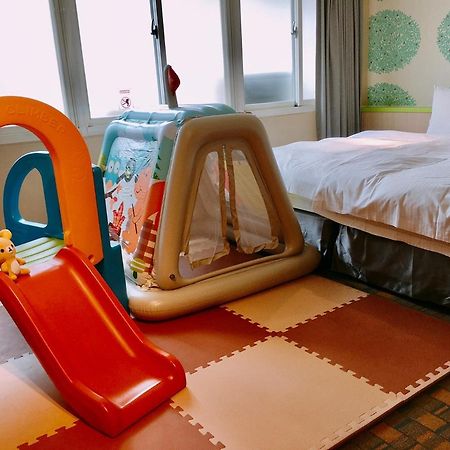 Click Hotel - Ximending Branch Taipei Bagian luar foto
