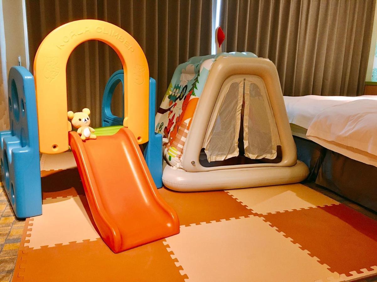 Click Hotel - Ximending Branch Taipei Bagian luar foto