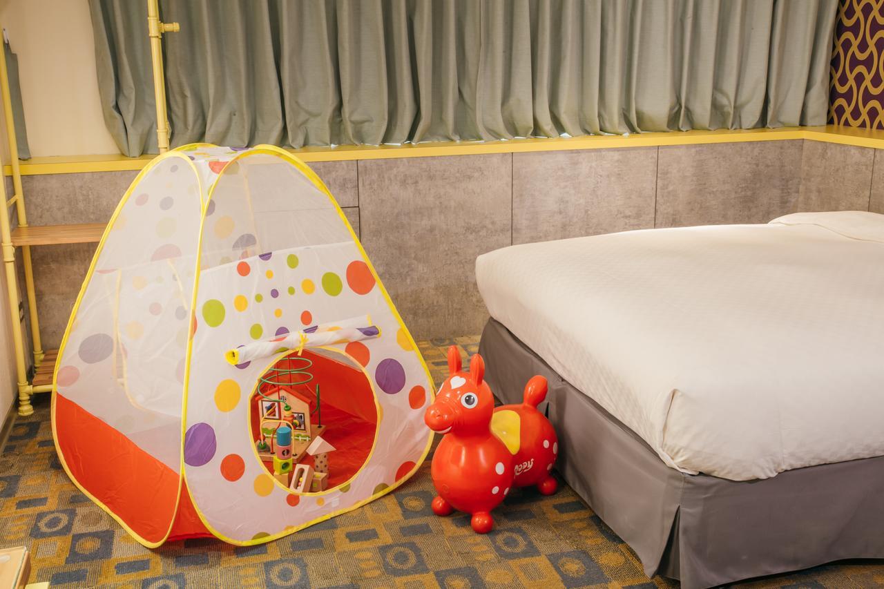 Click Hotel - Ximending Branch Taipei Bagian luar foto