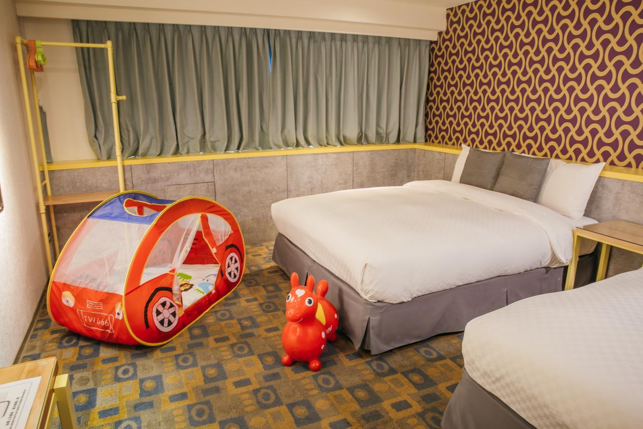 Click Hotel - Ximending Branch Taipei Bagian luar foto